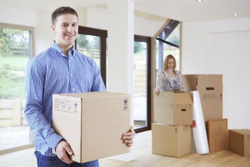 Local moving help for flats and homes in Highams Park
